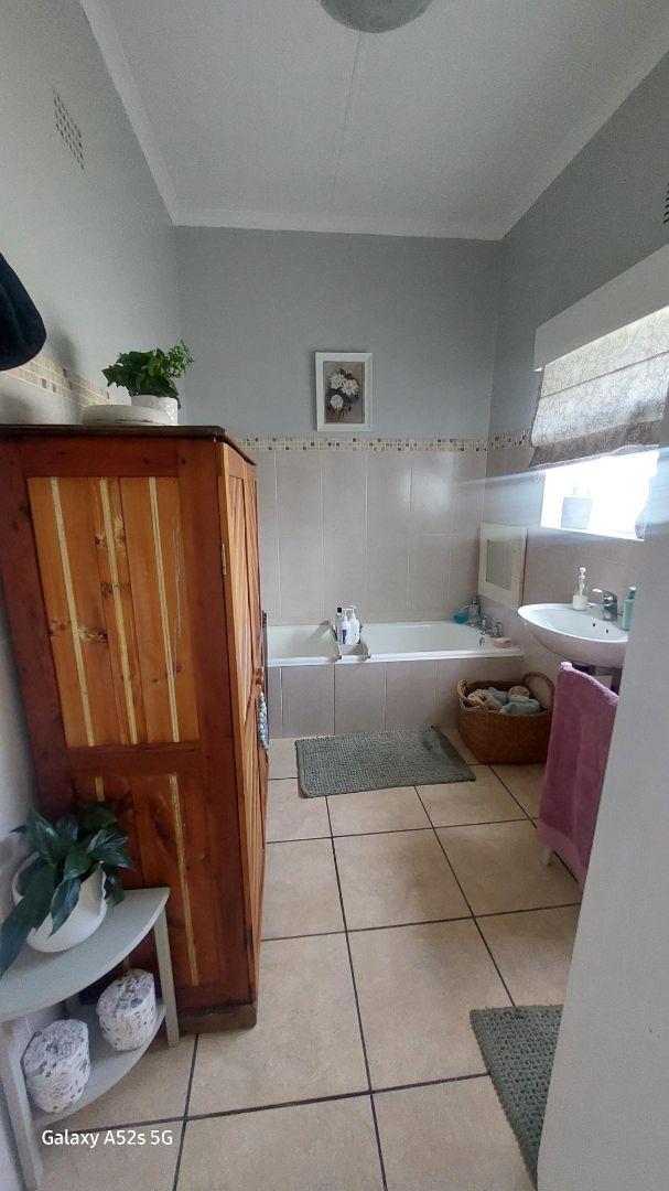 3 Bedroom Property for Sale in West Bank Eastern Cape